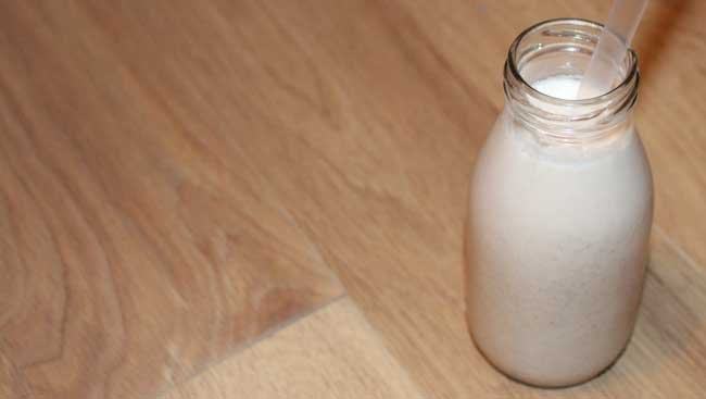 Cinnamon Cashew Milk